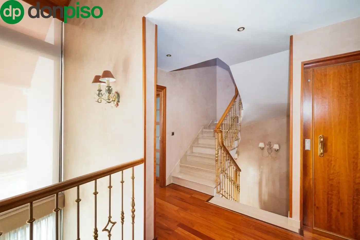 Houses for sale in Granada  with Air Conditioner, Heating and Terrace