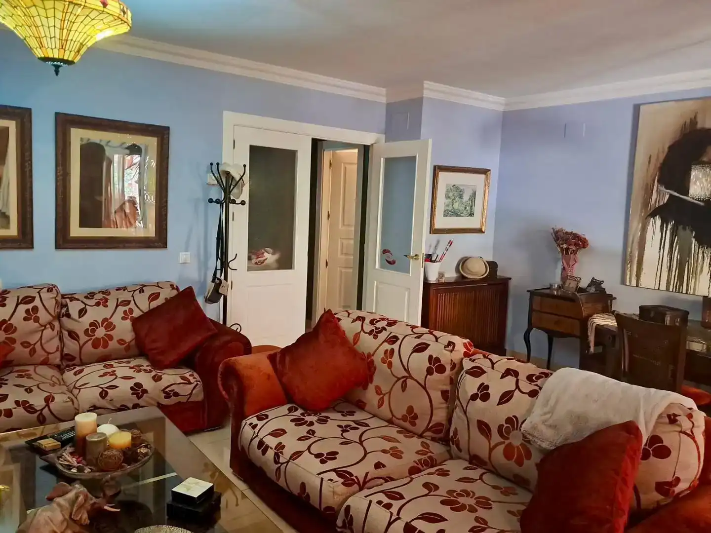 Sala d'estar de Casa o xalet en venda en Fuenlabrada amb Aire condicionat, Piscina i Balcó