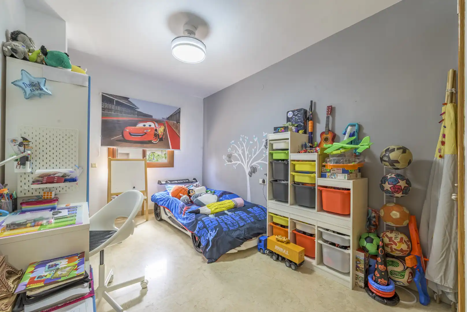 Dormitori de Apartament en venda en Mijas amb Aire condicionat, Terrassa i Piscina