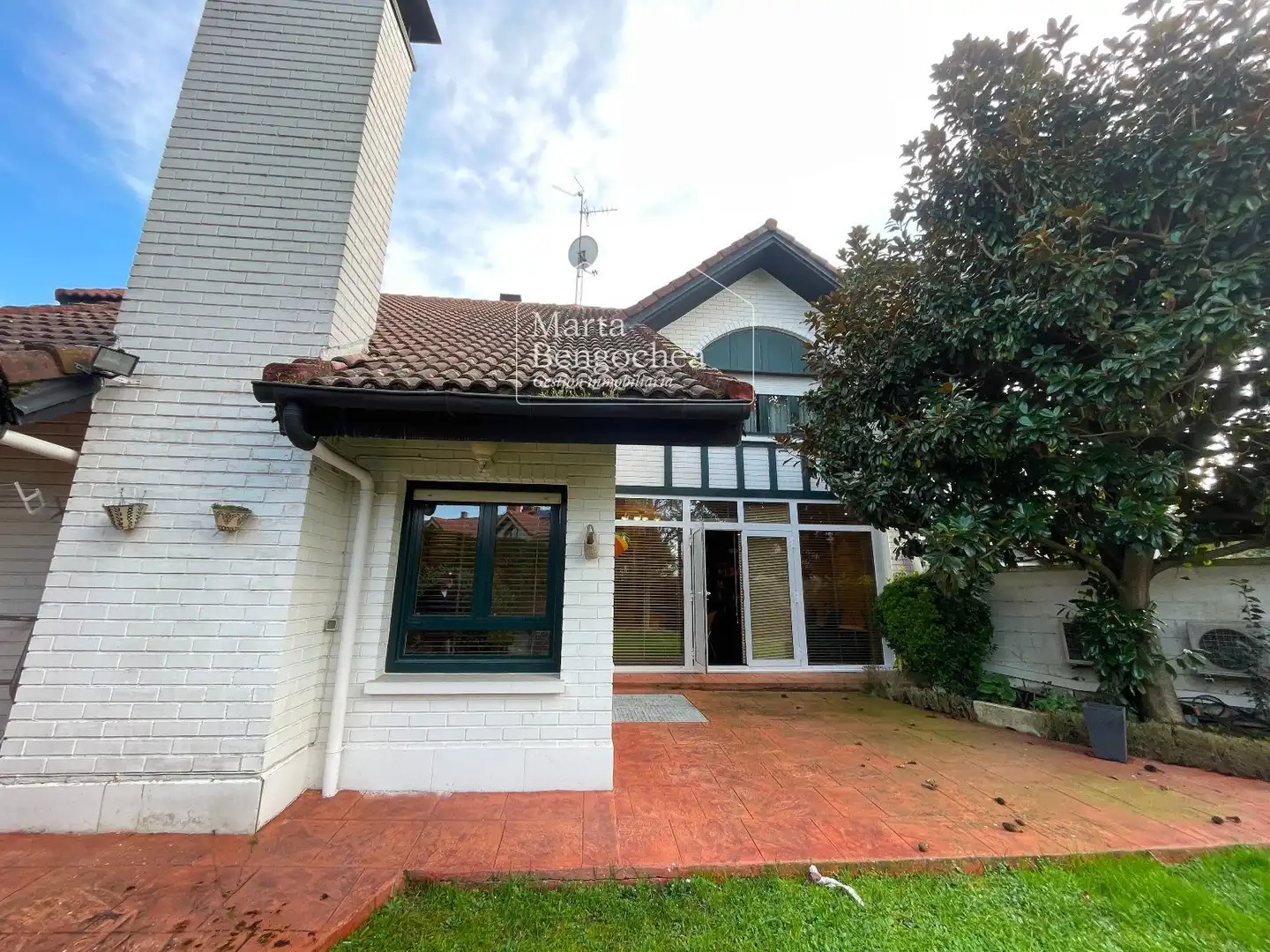 Casa adosada en venta en CALLE MENDIZABALA, Mendizorrotza - Armentia