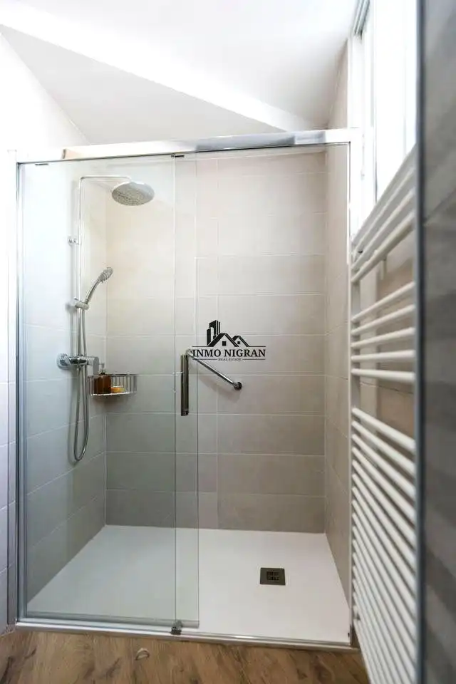 Bathroom of Flat for rent in Bueu  with Furnished and Balcony