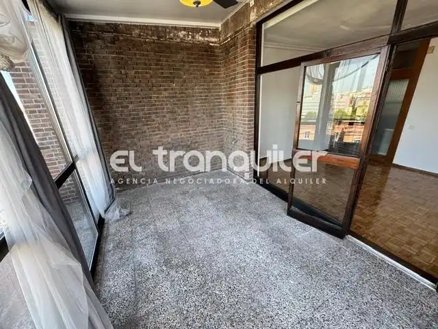 Àtic de lloguer en Madrid amb Aire condicionat, Parquet i Terrassa