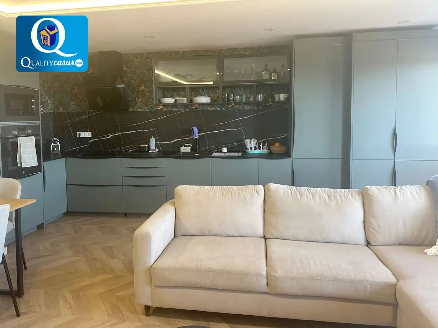 Sala de estar de Ático de alquiler en El Campello con Aire acondicionado y Terraza