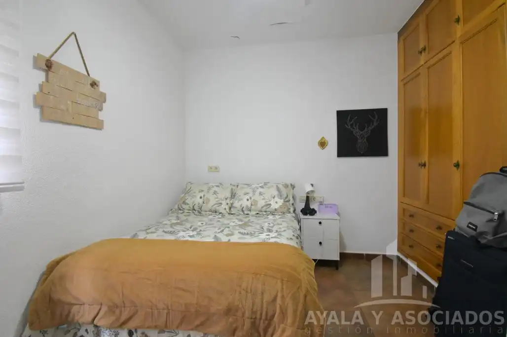 Dormitori de Casa o xalet en venda en La Unión amb Aire condicionat, Calefacció i Jardí privat