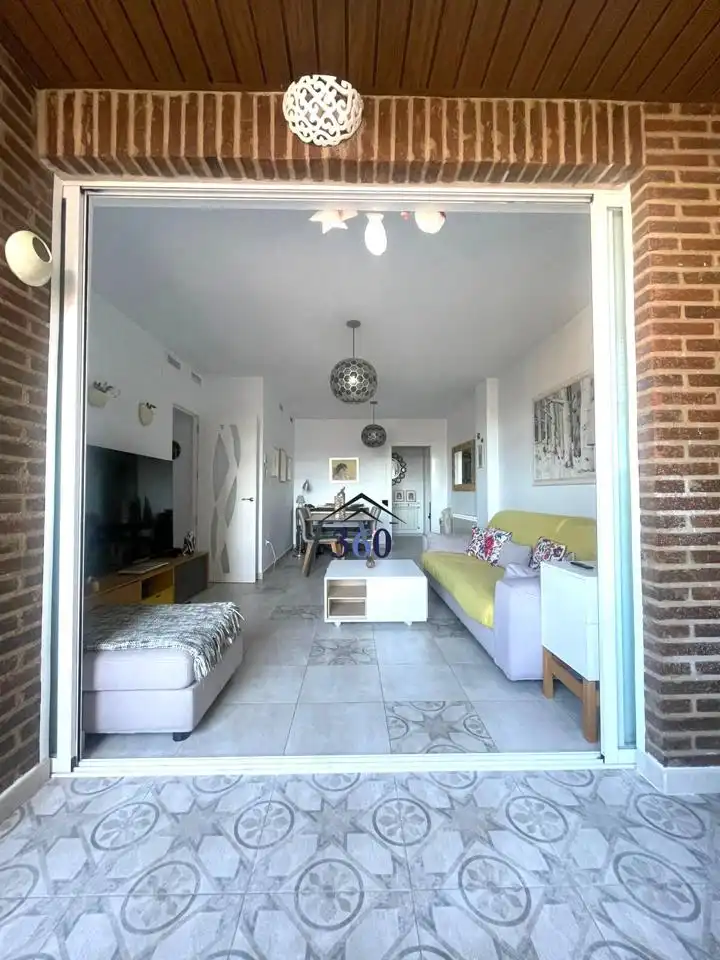 Sala d'estar de Pis en venda en Cáceres amb Aire condicionat i Terrassa