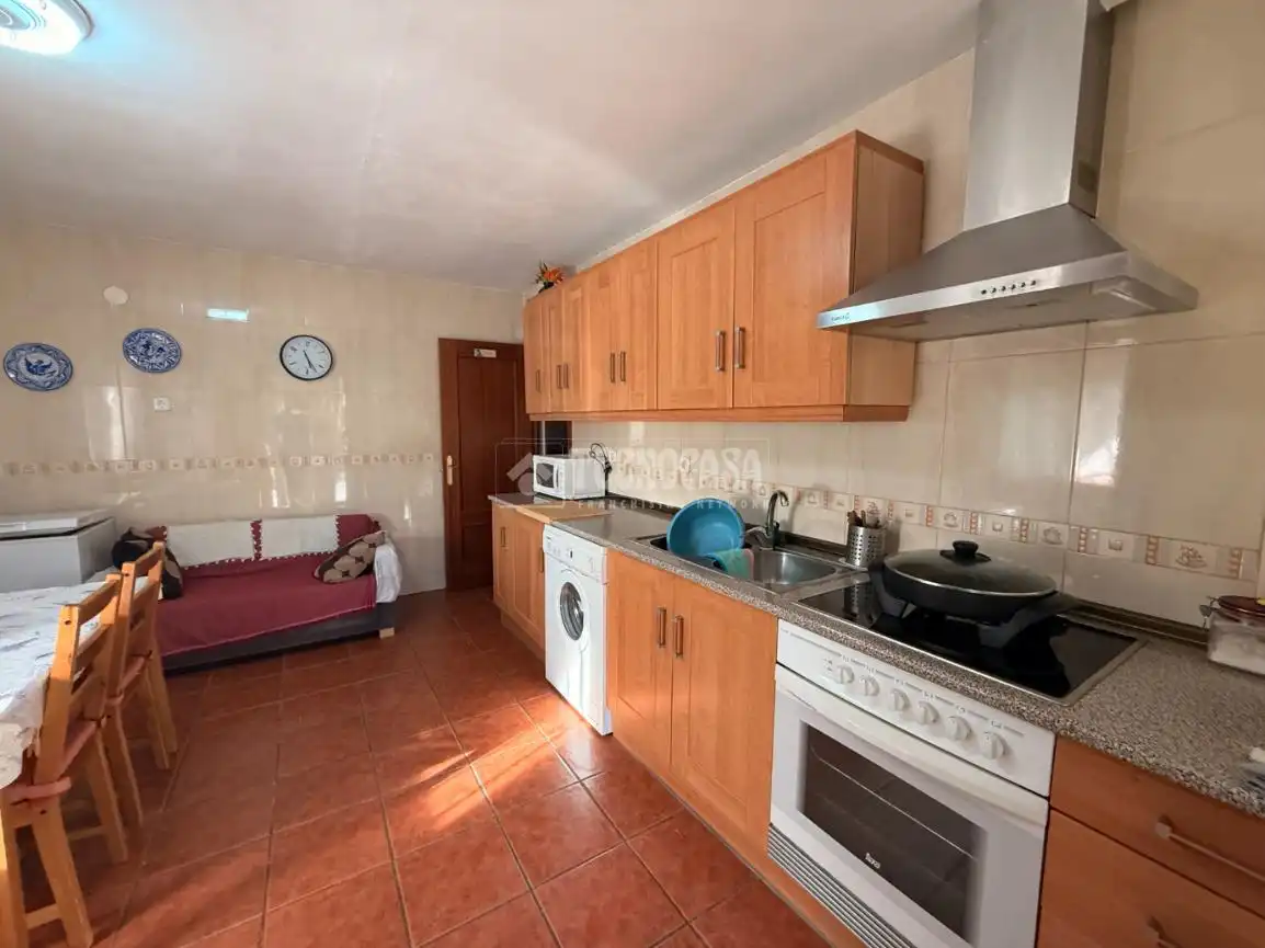 Cocina de Casa o chalet en venta en Serracines con Calefacción, Jardín privado y Terraza