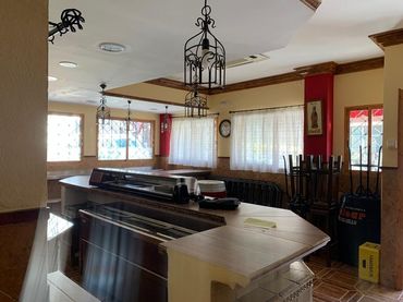 Local comercial en venda a Martos