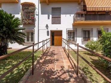 Flat with lift for sale in Plaza Puerta del Rincón