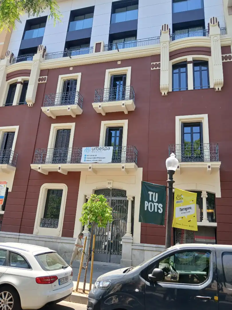 Außenansicht von Wohnung zur Miete in Tarragona mit Klimaanlage, Heizung und Parkett
