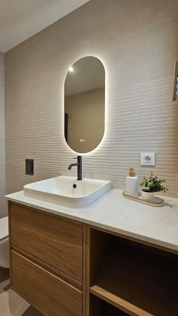 Bathroom of Houses for sale in Alaquàs  with Air Conditioner, Terrace and Furnished