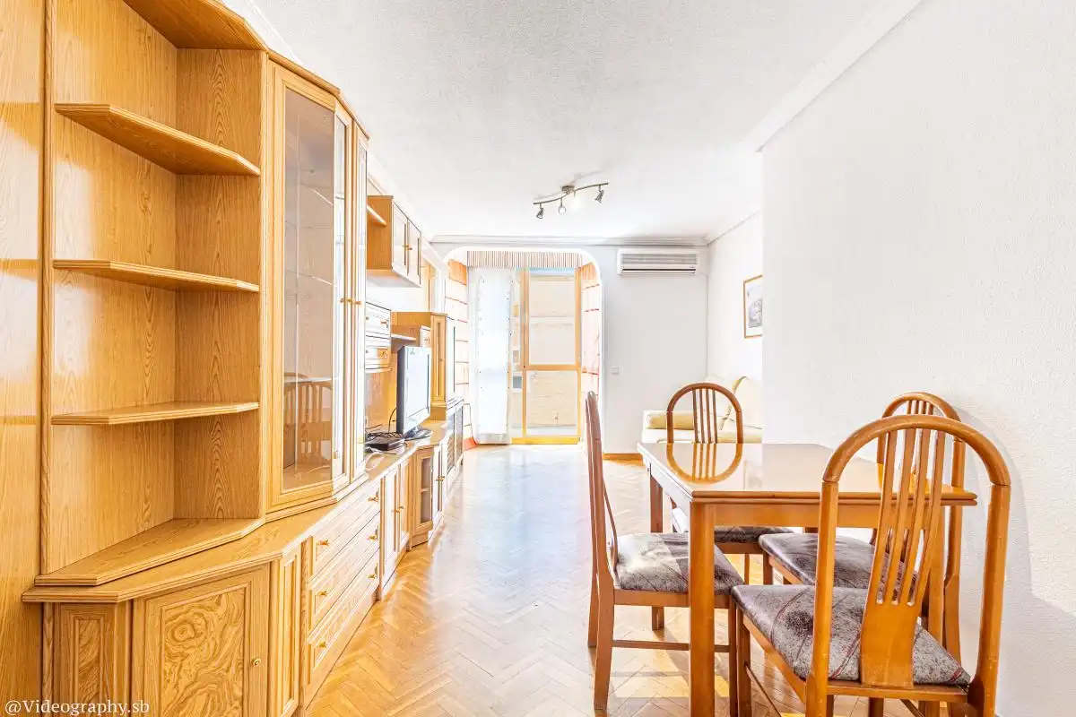 Piso con ascensor en venta en Cuesta del Caz, imagen 2