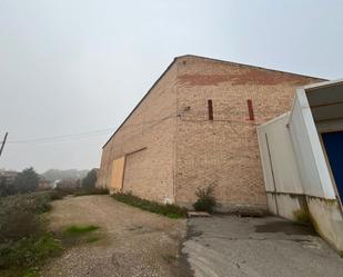 Vista exterior de Nau industrial de lloguer en  Lleida Capital