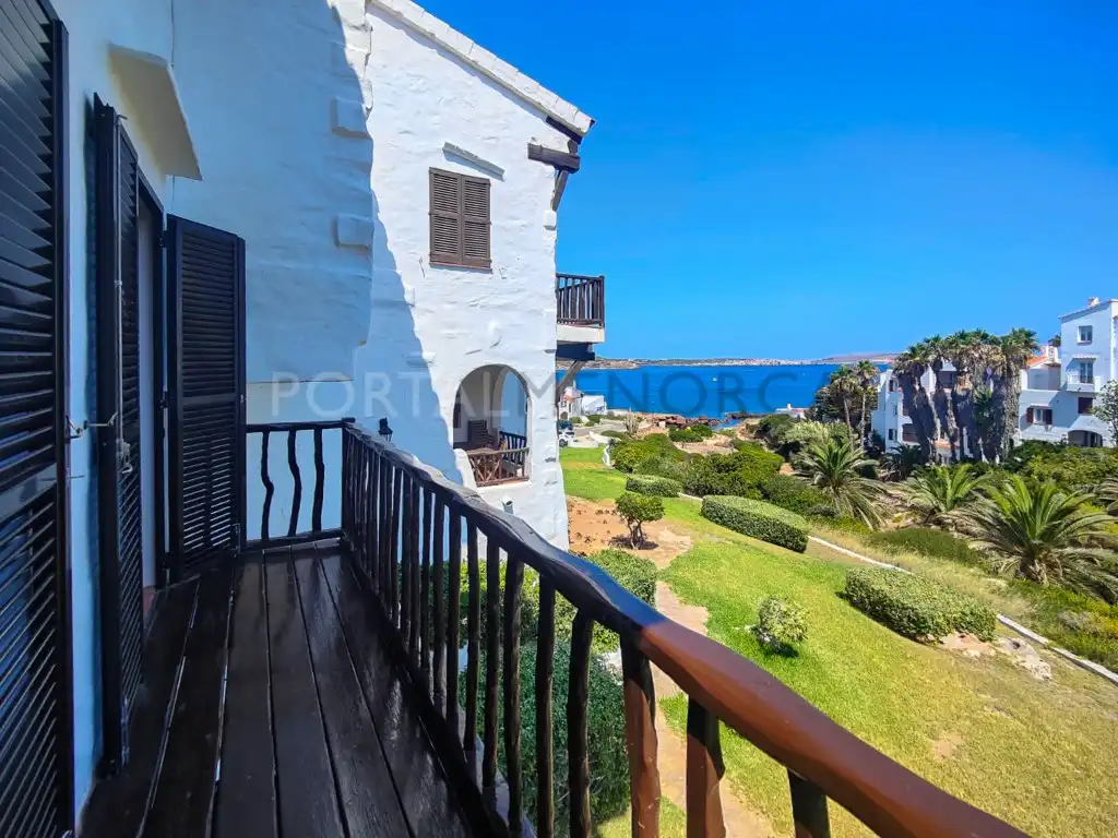 Apartament amb terrassa en venda a Playas de Fornells