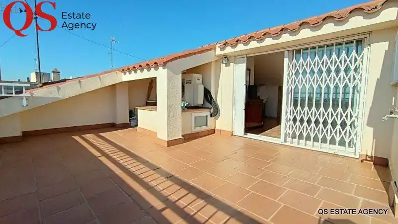 Terraza de Casa adosada en venta en Pineda de Mar con Aire acondicionado, Calefacción y Terraza