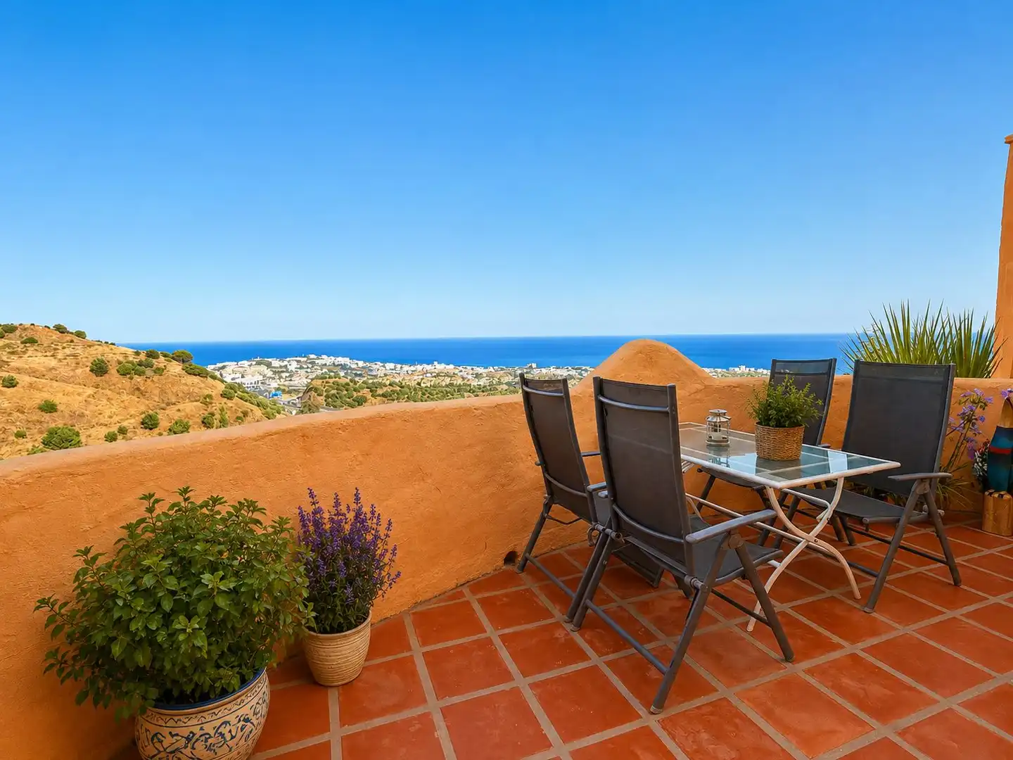Terrassa de Apartament en venda en Mijas amb Terrassa, Moblat i Balcó