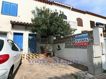 Reihenhaus mit Balkon zum Verkauf in Carrer Porto Fino