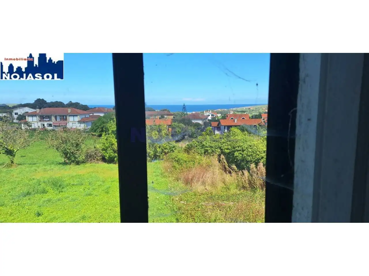 Casa adosada en venta en Bareyo