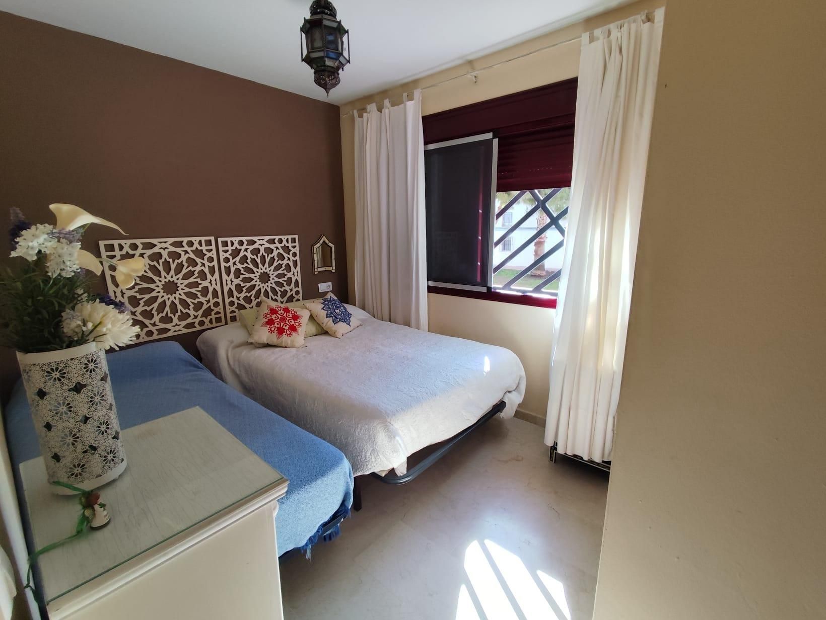 Dormitori de Planta baixa en venda en La Línea de la Concepción