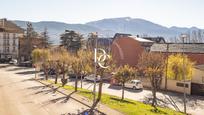 Vista exterior de Casa o xalet en venda en Puigcerdà amb Calefacció, Jardí privat i Terrassa