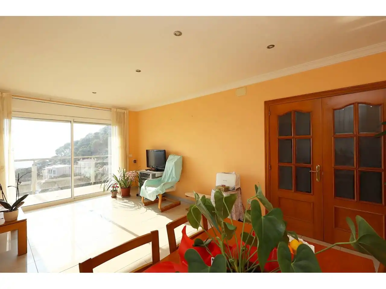 Sala d'estar de Casa o xalet en venda en Lloret de Mar amb Calefacció, Jardí privat i Parquet
