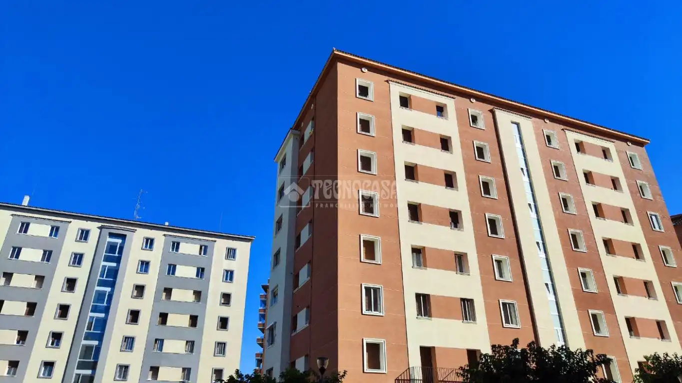 Exterior view of Flat for sale in Zaragoza  with Air Conditioner, Heating and Terrace