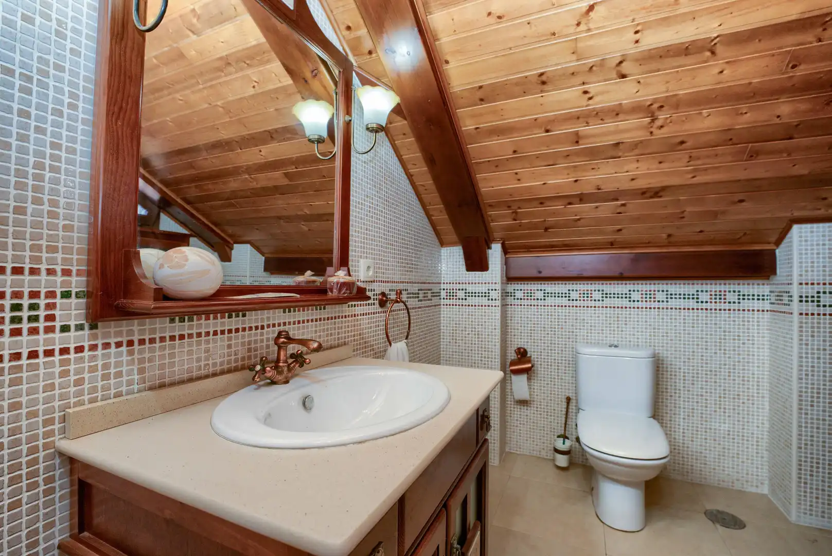 Bathroom of Houses for sale in Montequinto  with Air Conditioner, Heating and Private garden