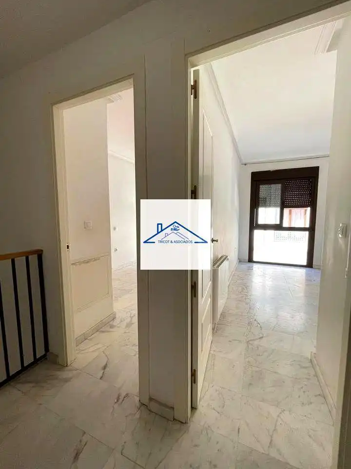 Planta baja en venta en Ocaña con Calefacción