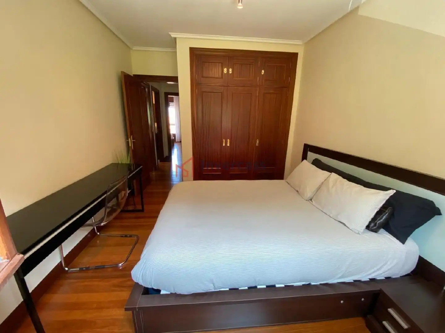 Habitación de Casa adosada en venta en Castro-Urdiales