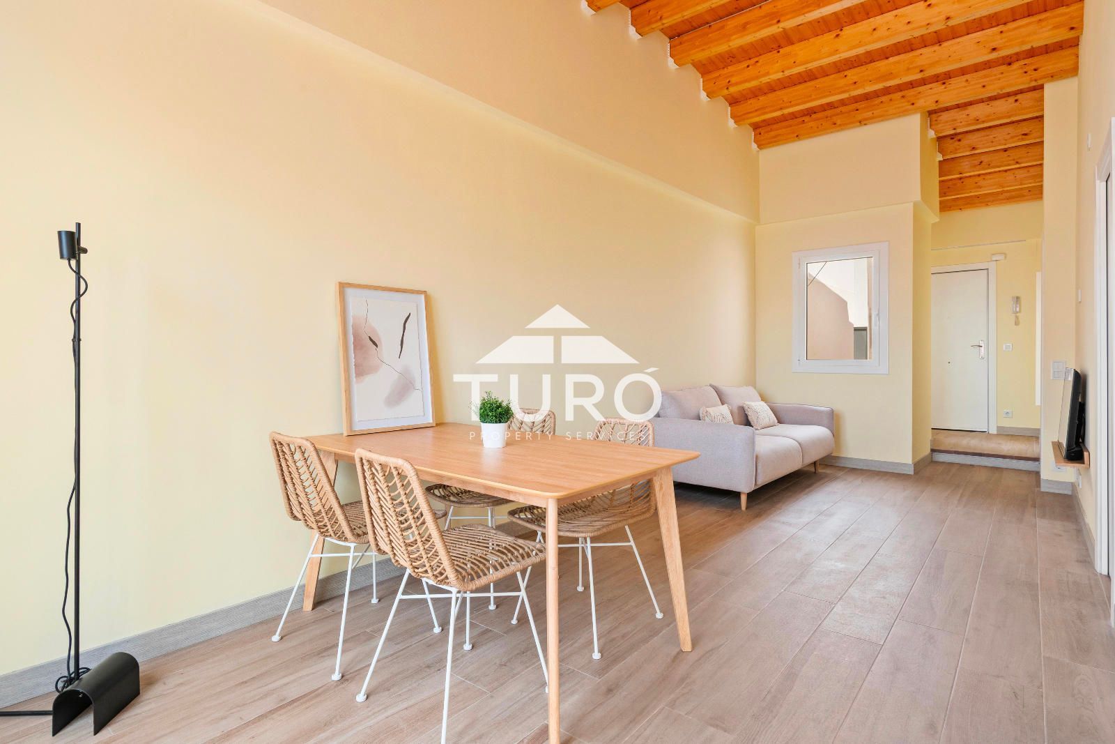 Living room of Attic to rent in  Barcelona Capital  with Air Conditioner, Heating and Terrace