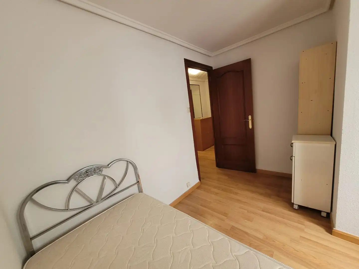 Bedroom of Flat for sale in  Logroño  with Heating and Furnished