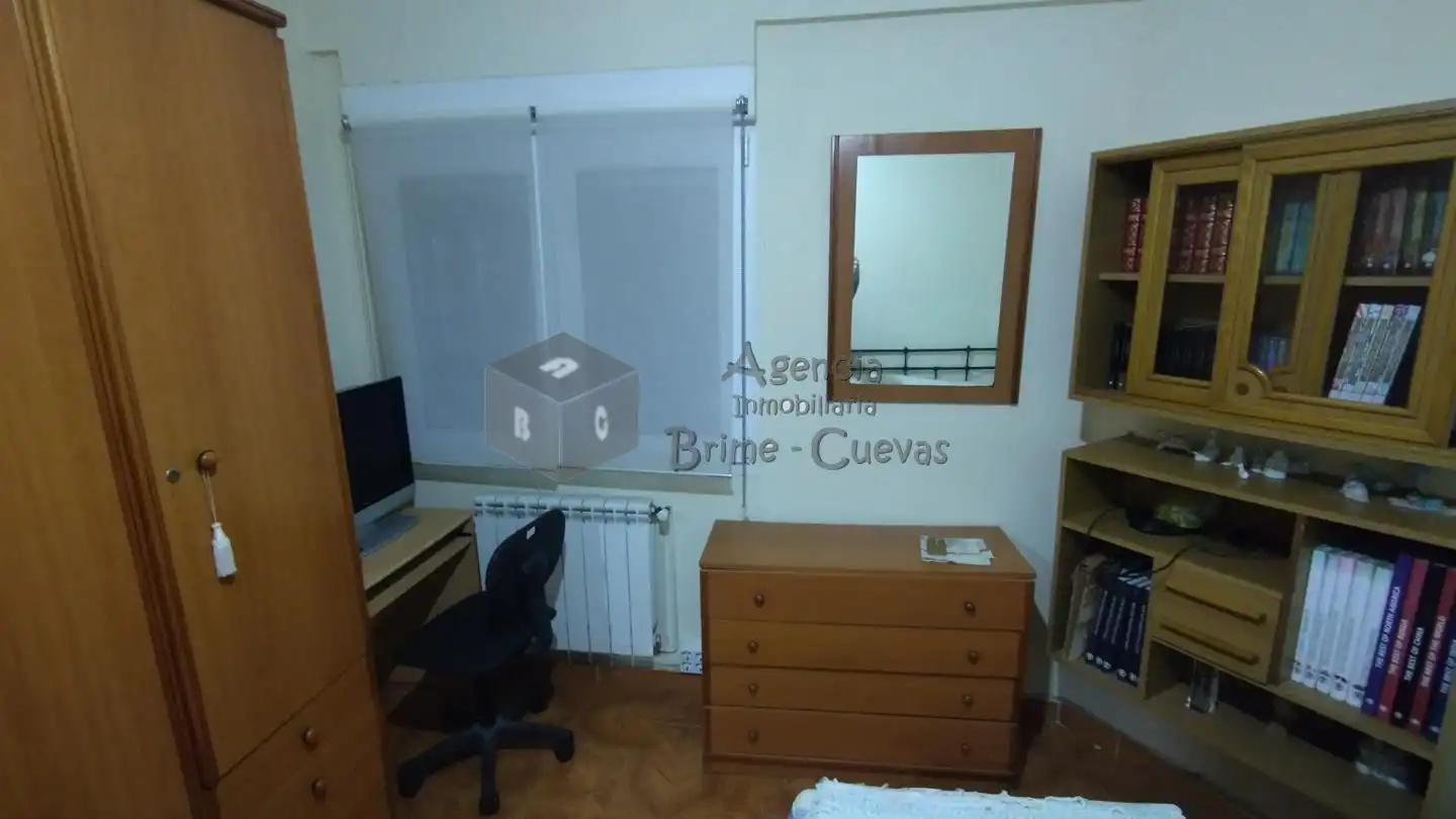 Schlafzimmer von Wohnung zum Verkauf in Oviedo  mit Heizung