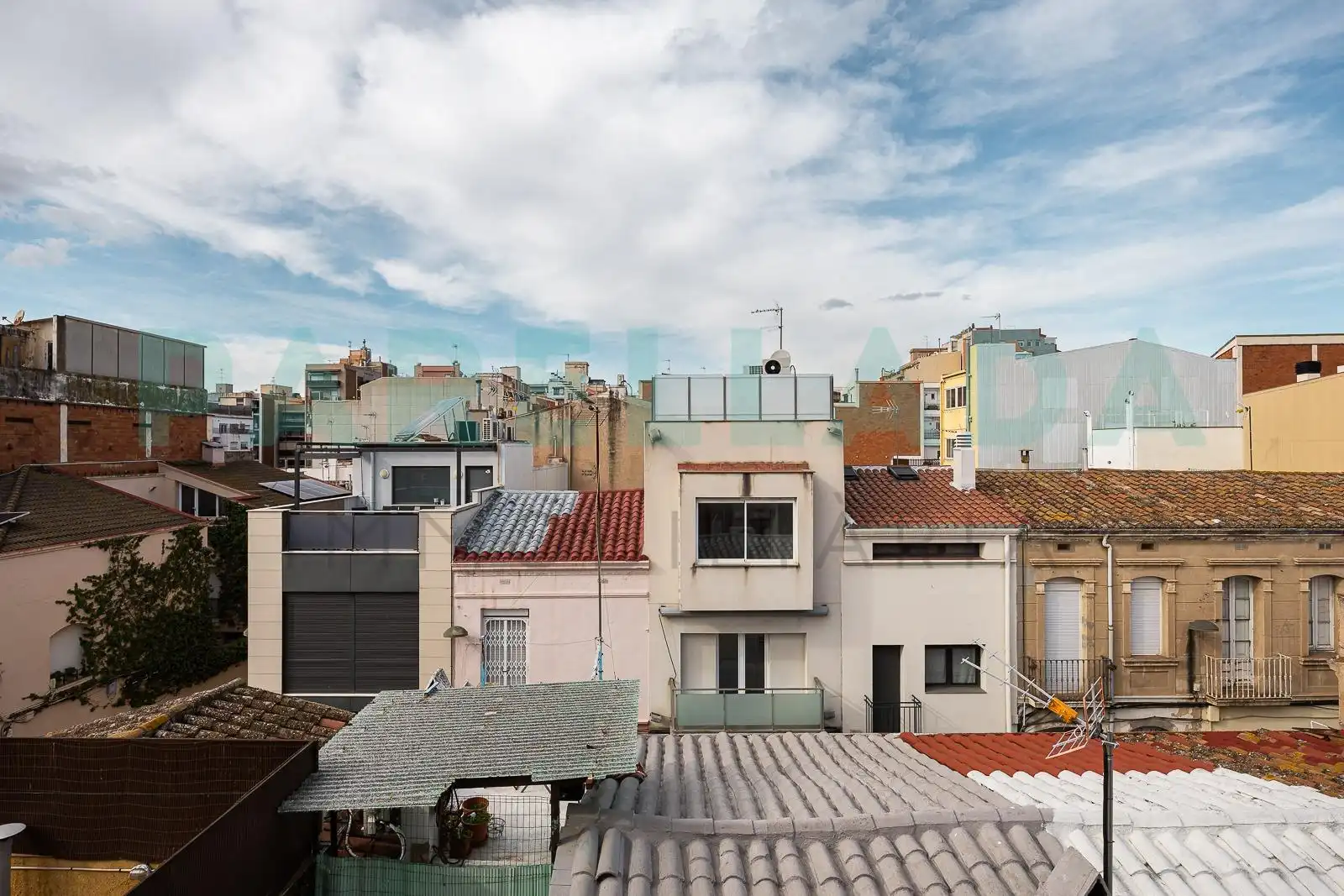 Vista exterior de Dúplex en venda en Badalona amb Aire condicionat, Calefacció i Parquet