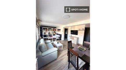 Foto 2 de Piso de alquiler en Moscardó, Madrid Capital