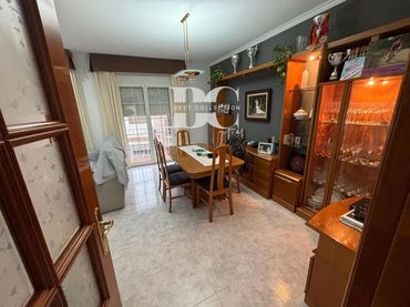 Casa amb balcó en venda a Mas Baell
