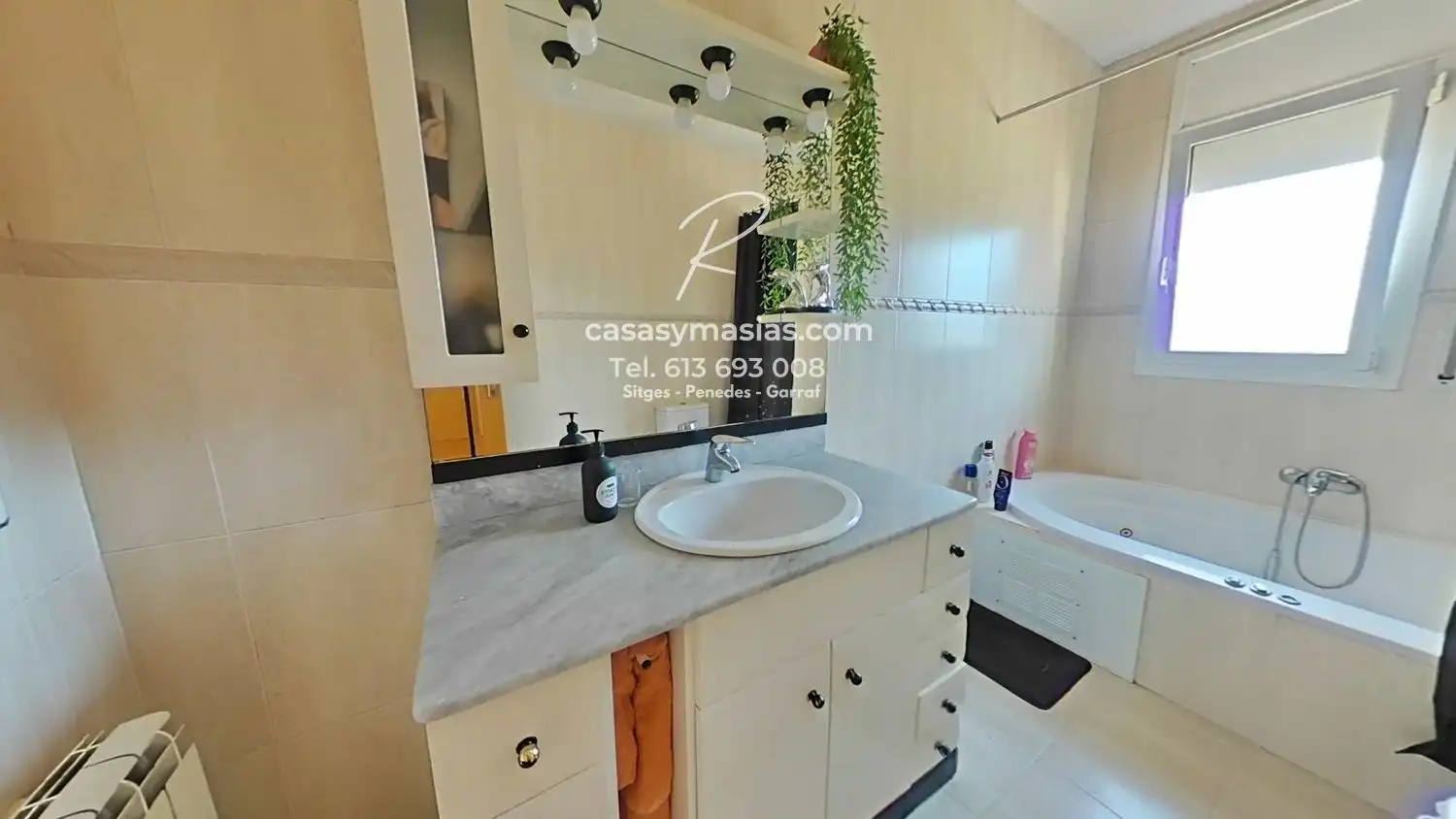 Baño de Casa o chalet en venta en Olivella con Aire acondicionado, Calefacción y Jardín privado