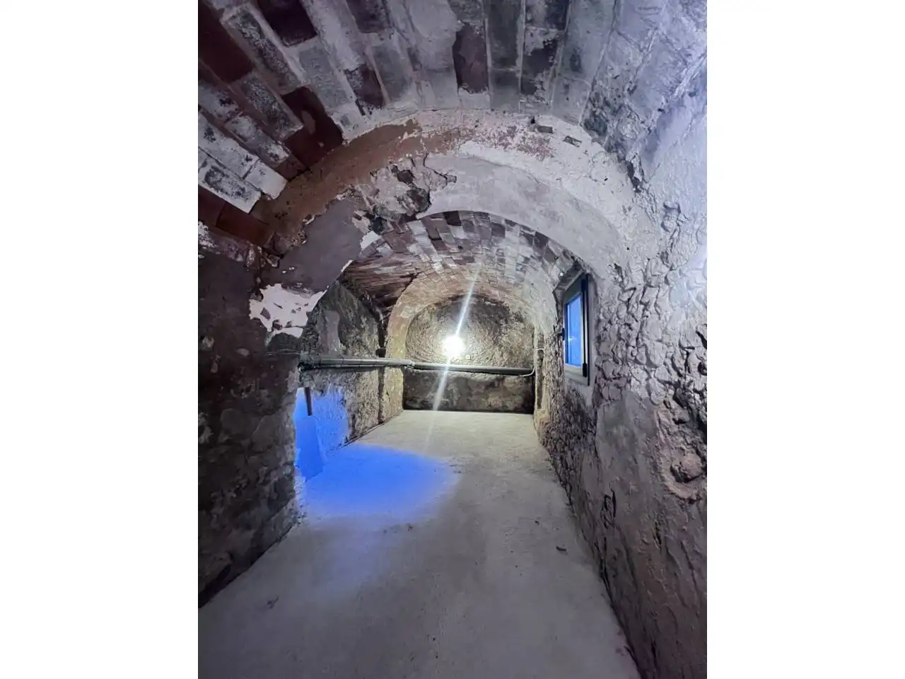 Casa adosada de alquiler en Avinyonet de Puigventós con Aire acondicionado, Calefacción y Jardín privado