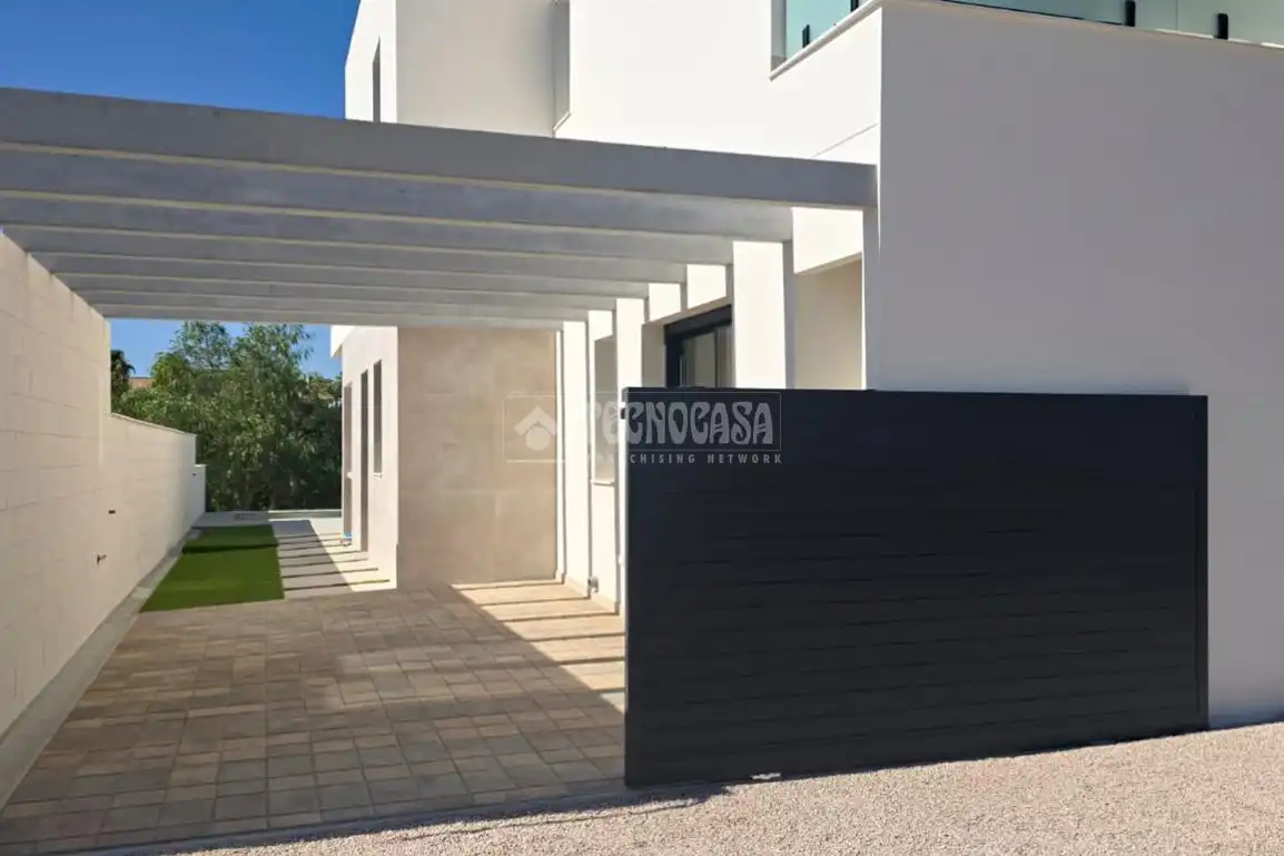 Terrassa de Casa adosada en venda en Vera amb Jardí privat, Terrassa i Piscina