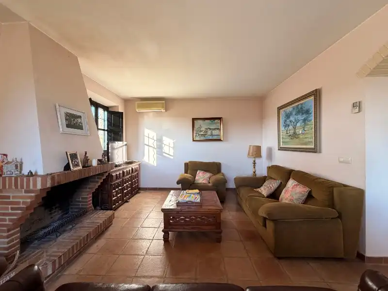 Sala de estar de Casa o chalet en venta en Garrigoles con Jardín privado, Terraza y Trastero