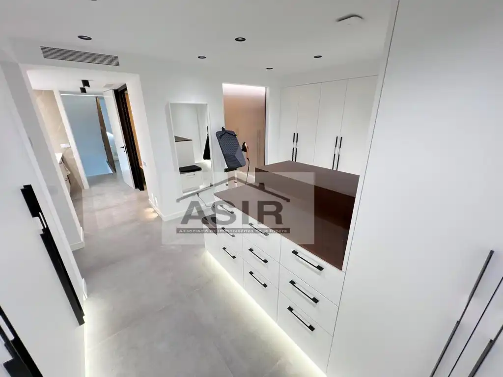 Houses for sale in Algemesí  with Air Conditioner and Swimming Pool