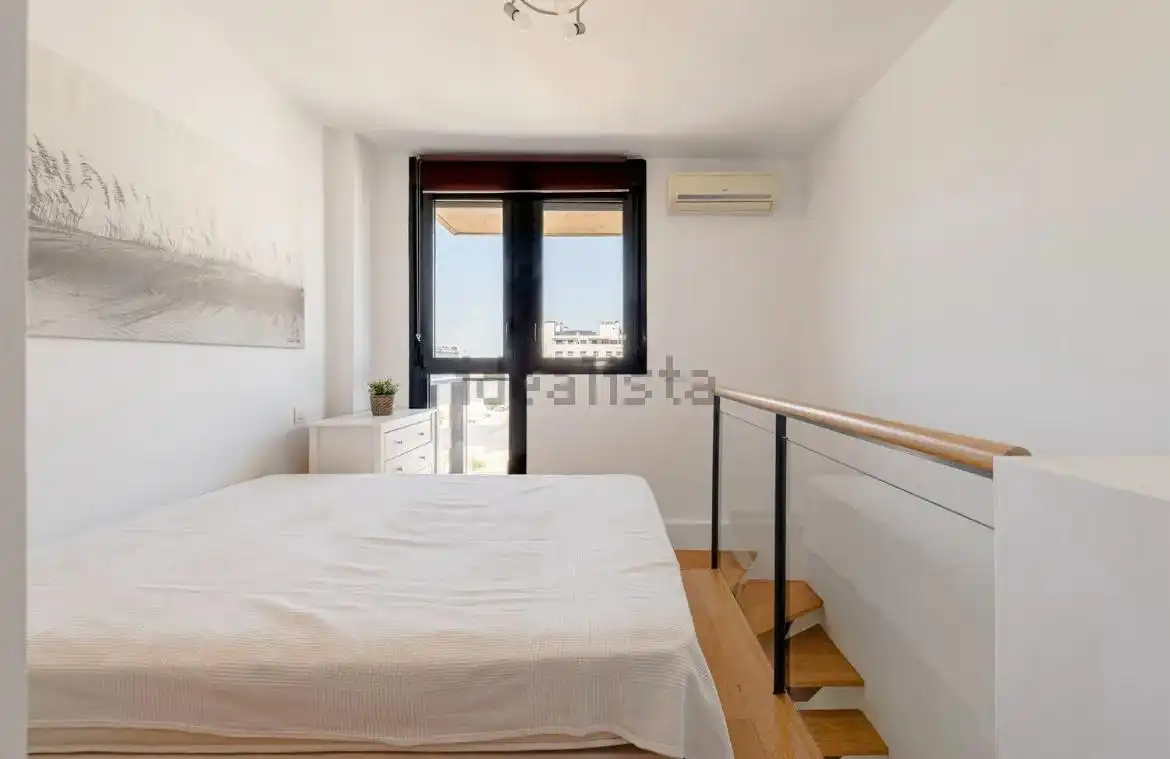 Dúplex con terraza en venta en Avenida de la Gran Vía del Sureste 25, imagen 6