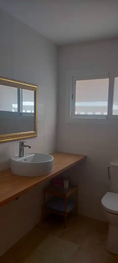 Baño de Piso de alquiler en Donostia - San Sebastián  con Calefacción, Terraza y Amueblado