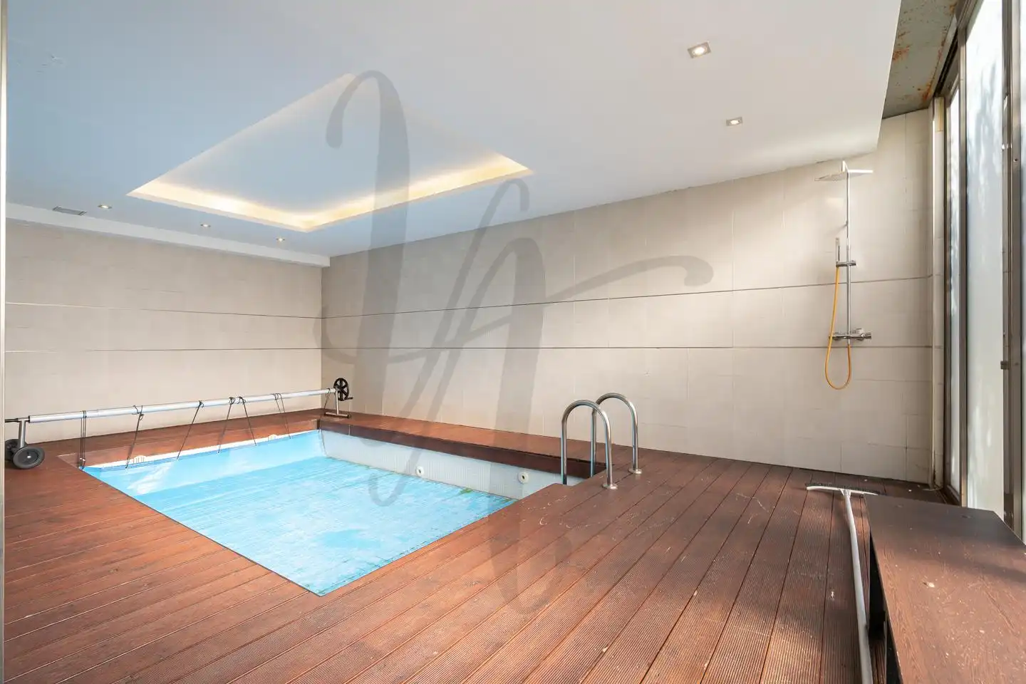 Piscina de Ático en venta en San Sebastián de los Reyes con Aire acondicionado, Calefacción y Terraza