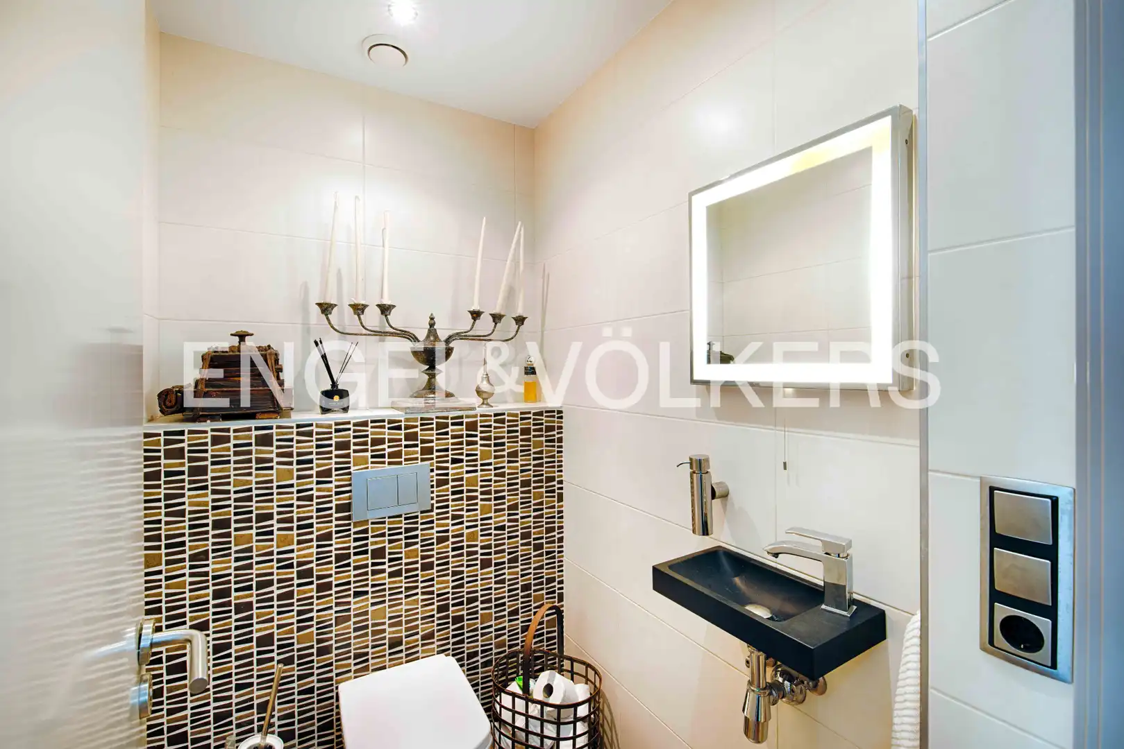 Haus mit Pool zum Verkauf in Carrer Holanda, imagen 29