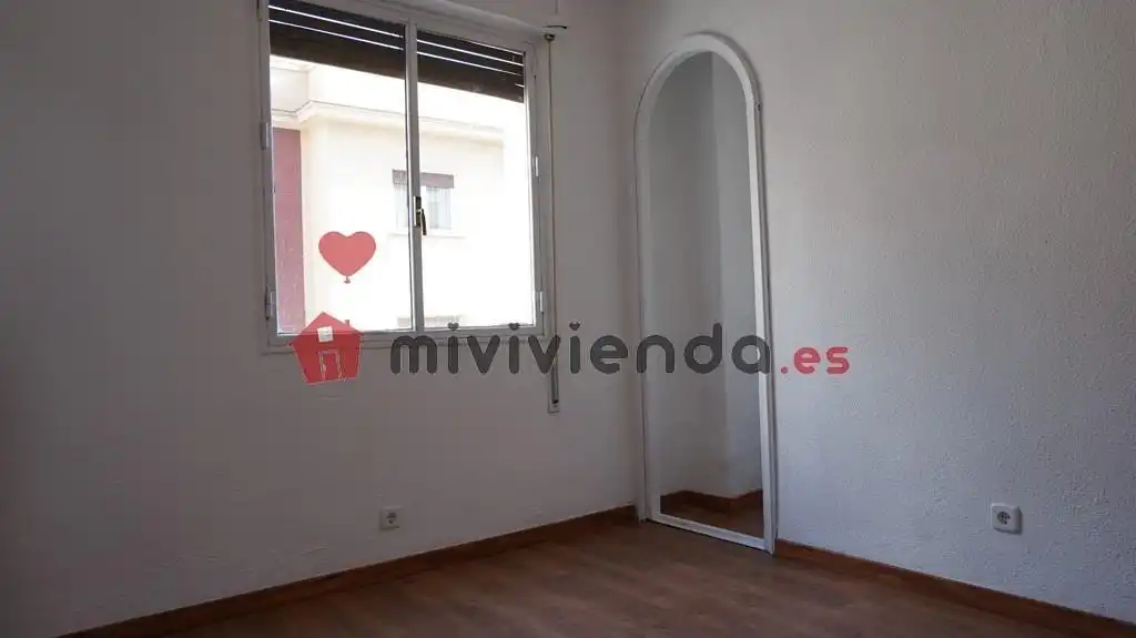 Wohnung zur Miete in Plaza de la Virgen del Romero, Concepción