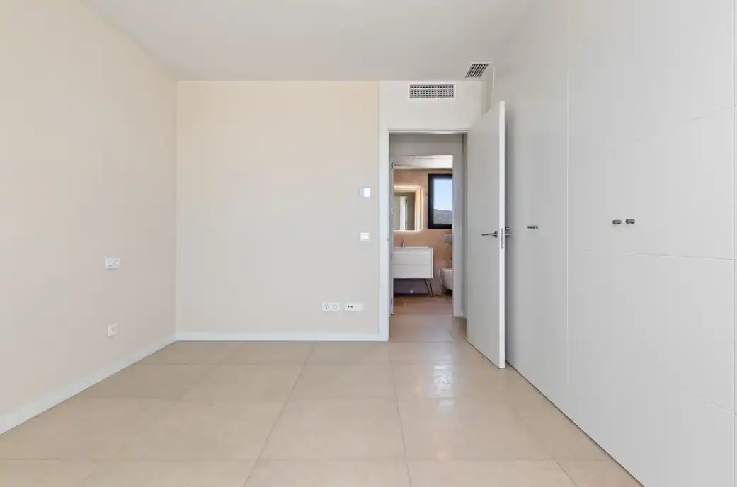 Ático en venta en Torremolinos con Aire acondicionado, Terraza y Trastero