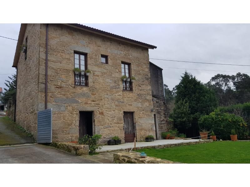 Außenansicht von Haus oder Chalet zum verkauf in Catoira mit Privatgarten, Parkett und Abstellraum