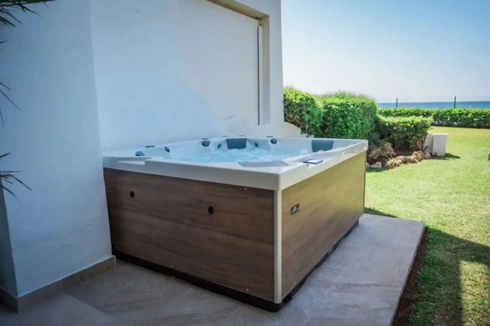 Adossat amb piscina en venda a Urbanización Las Chapas 123, imagen 3