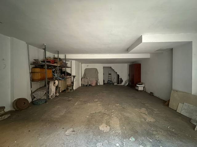 Local comercial en Venta en Calle PAVIA en Sants-Badal