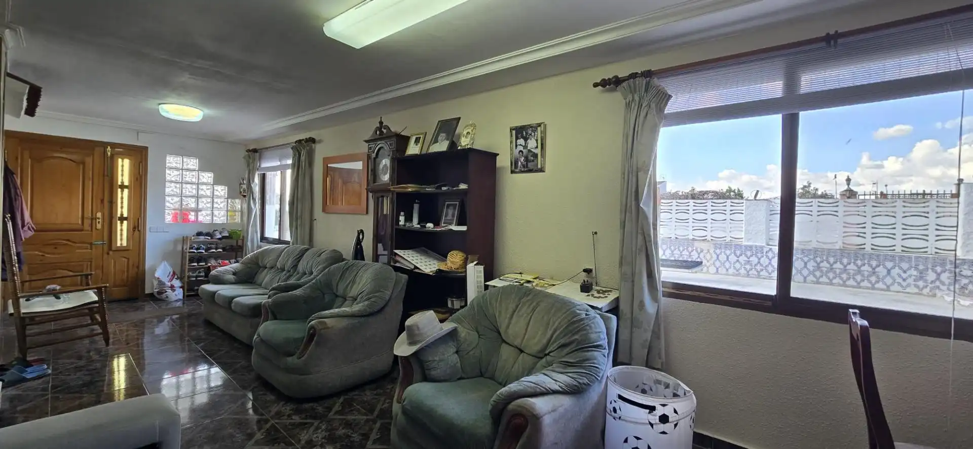 Sala de estar de Casa o chalet en venta en Llíria con Jardín privado, Terraza y Piscina comunitaria