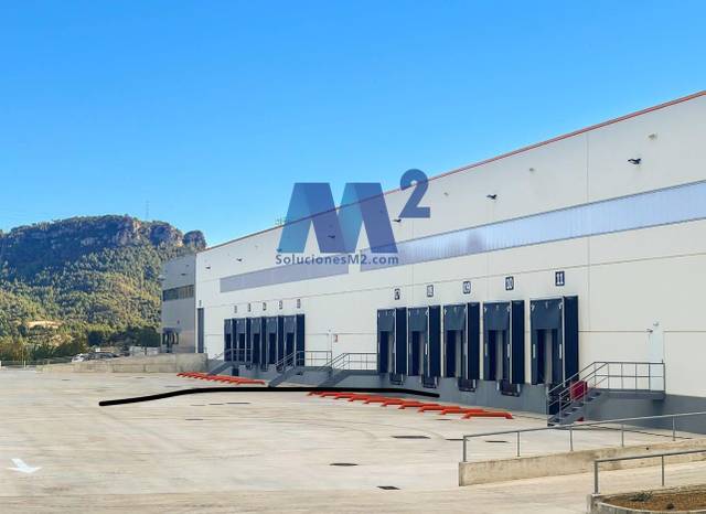 Nave industrial en Alquiler en Òdena